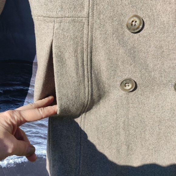 London Fog Wool Pea Coat Double Breast Notch Collar Sz L in Oatmeal Tan - Picture 8 of 15